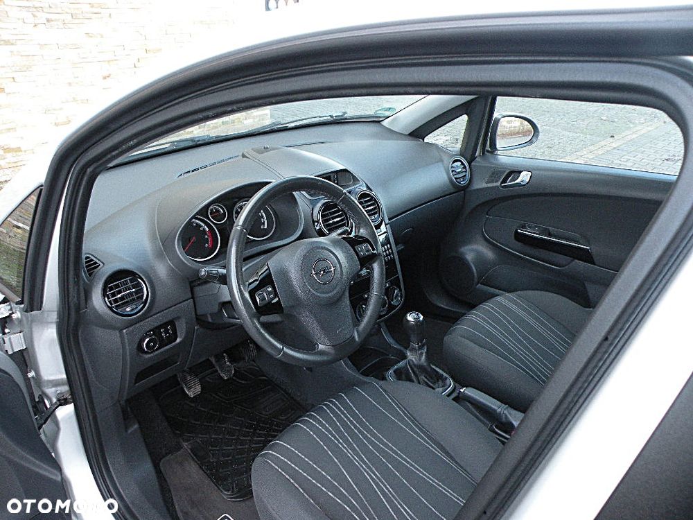 Opel Corsa 1.4 16V Edition 111 Jahre - 6