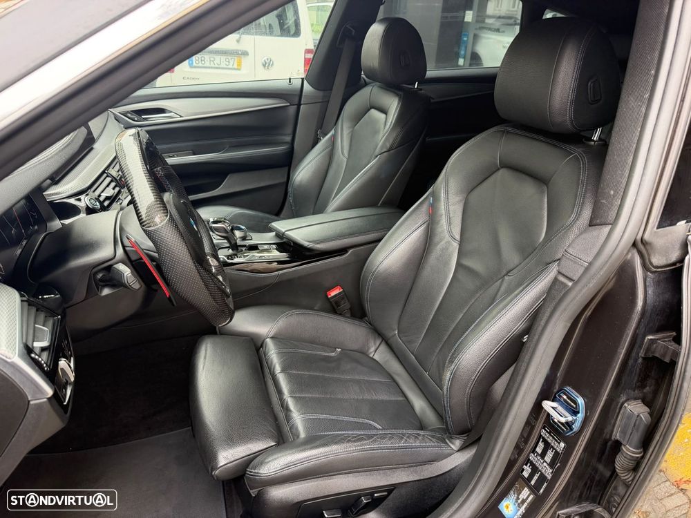 BMW 630 Gran Turismo d Pack M - 25