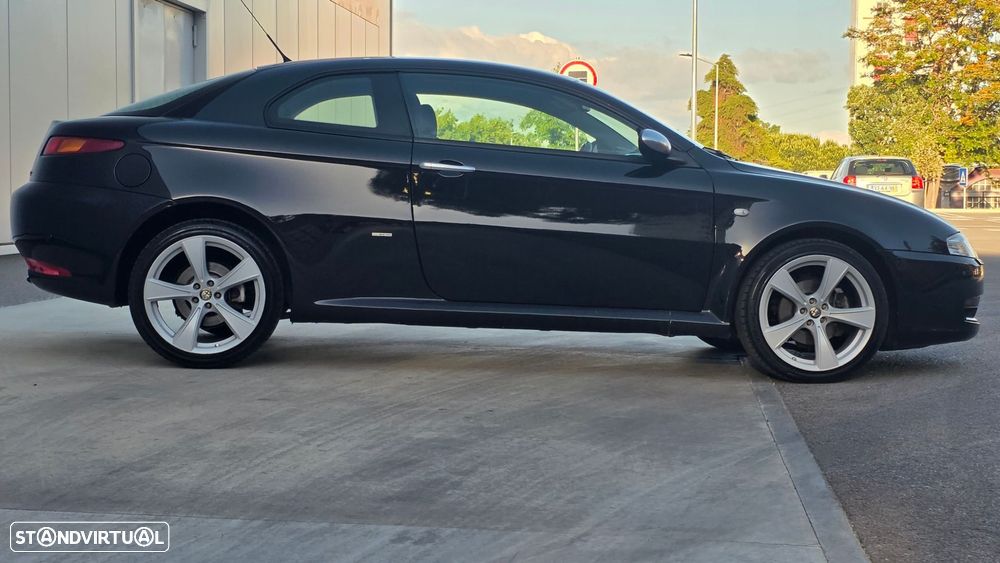 Alfa Romeo GT 1.9 JTD M-JET Q2 - 7