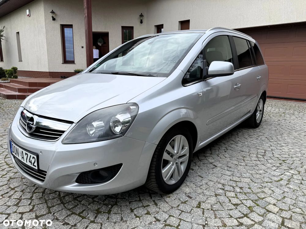 Opel Zafira 1.7 CDTI EcoFLEX Sport - 1