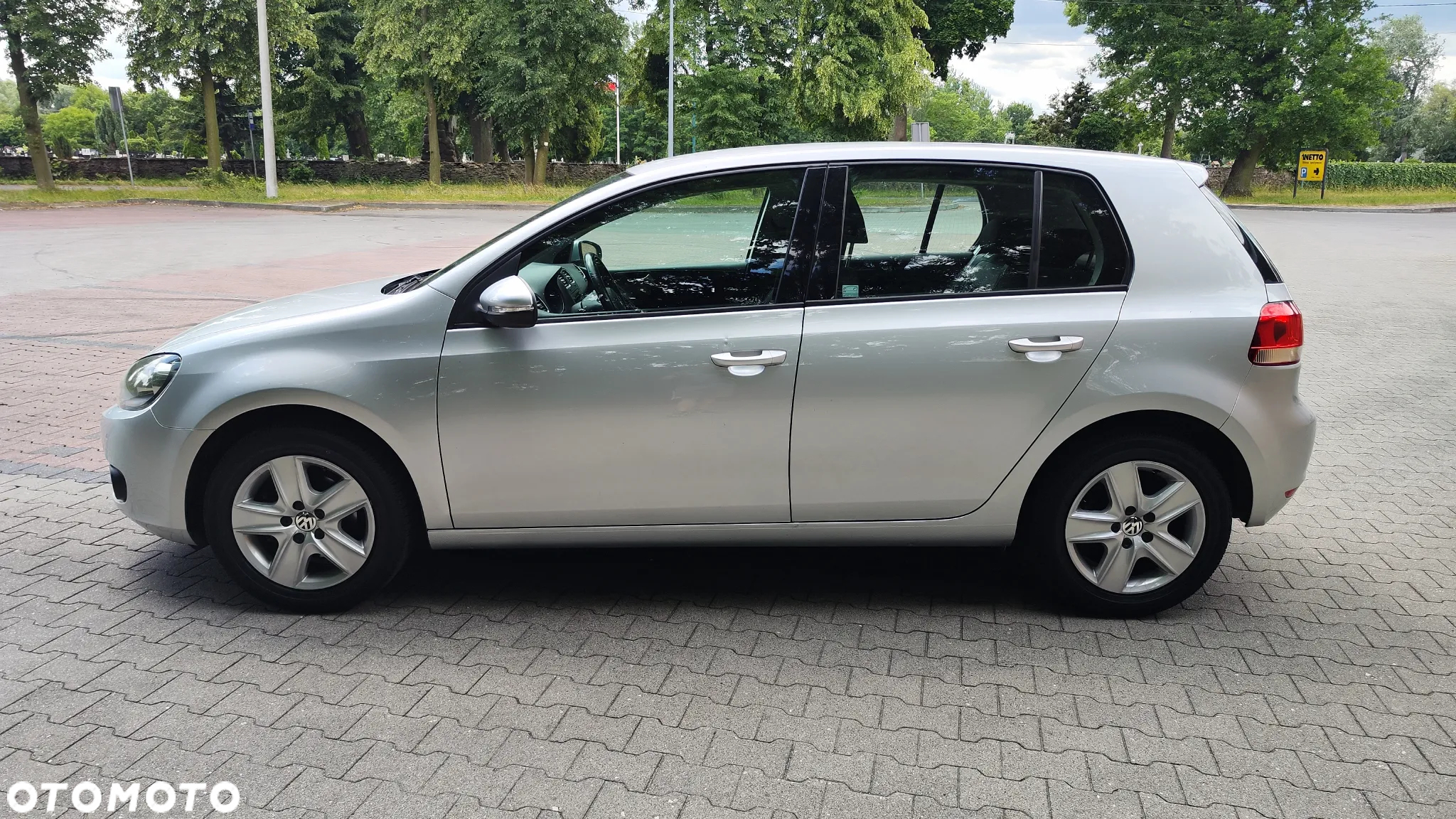 Volkswagen Golf VI 1.6 Comfortline - 4