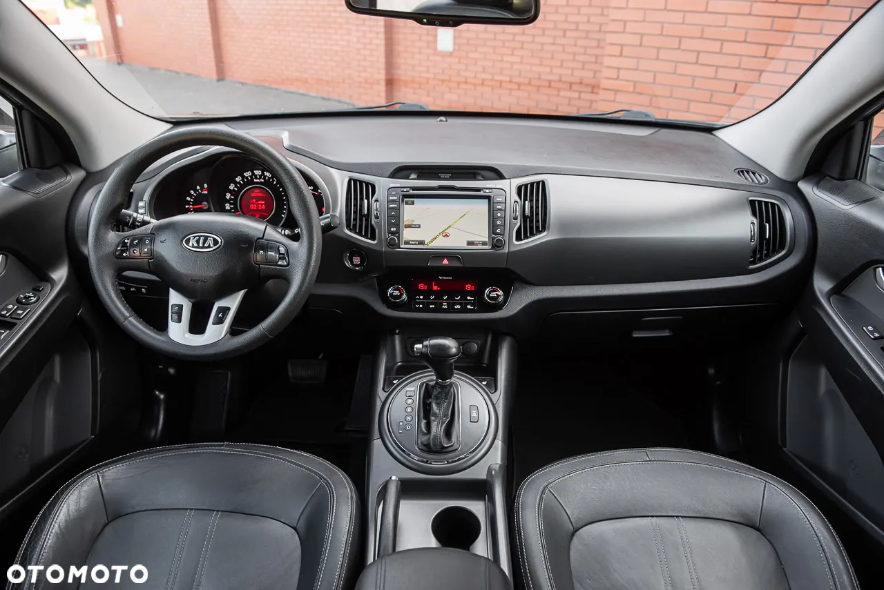 Kia Sportage 2.0 CRDI 4WD Automatik Vision - 27