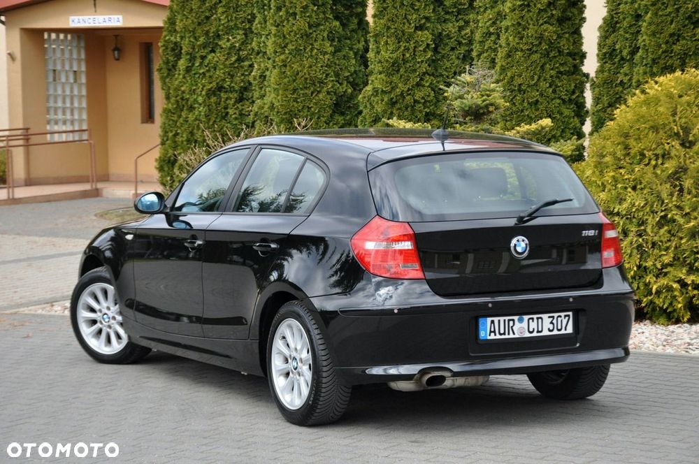 BMW Seria 1 - 13