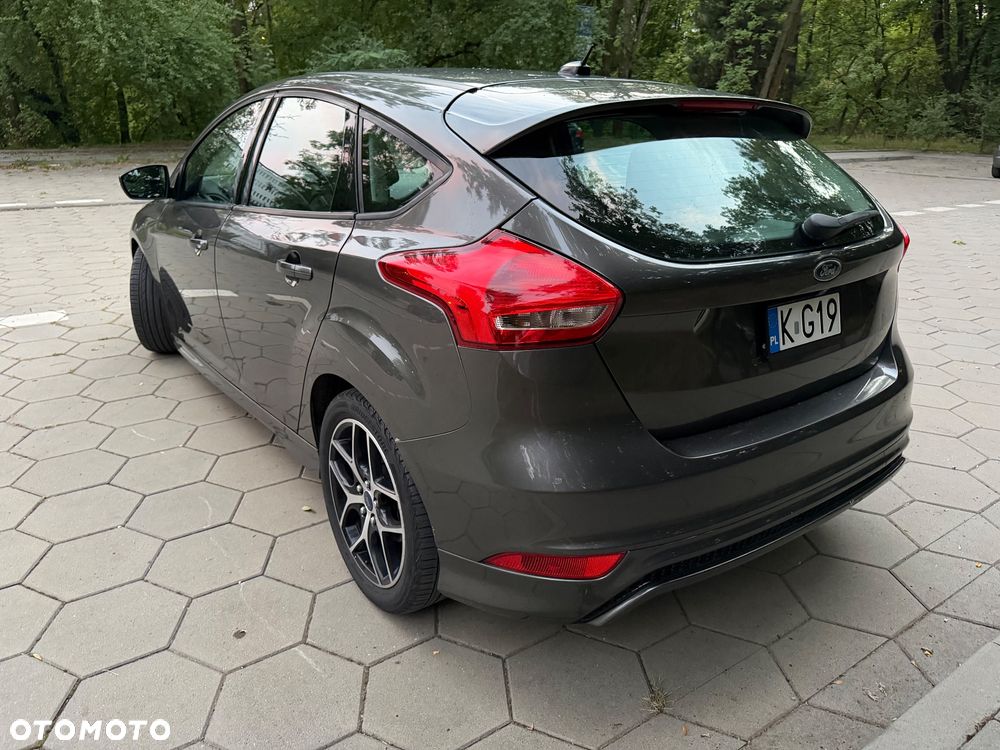 Ford Focus - 5
