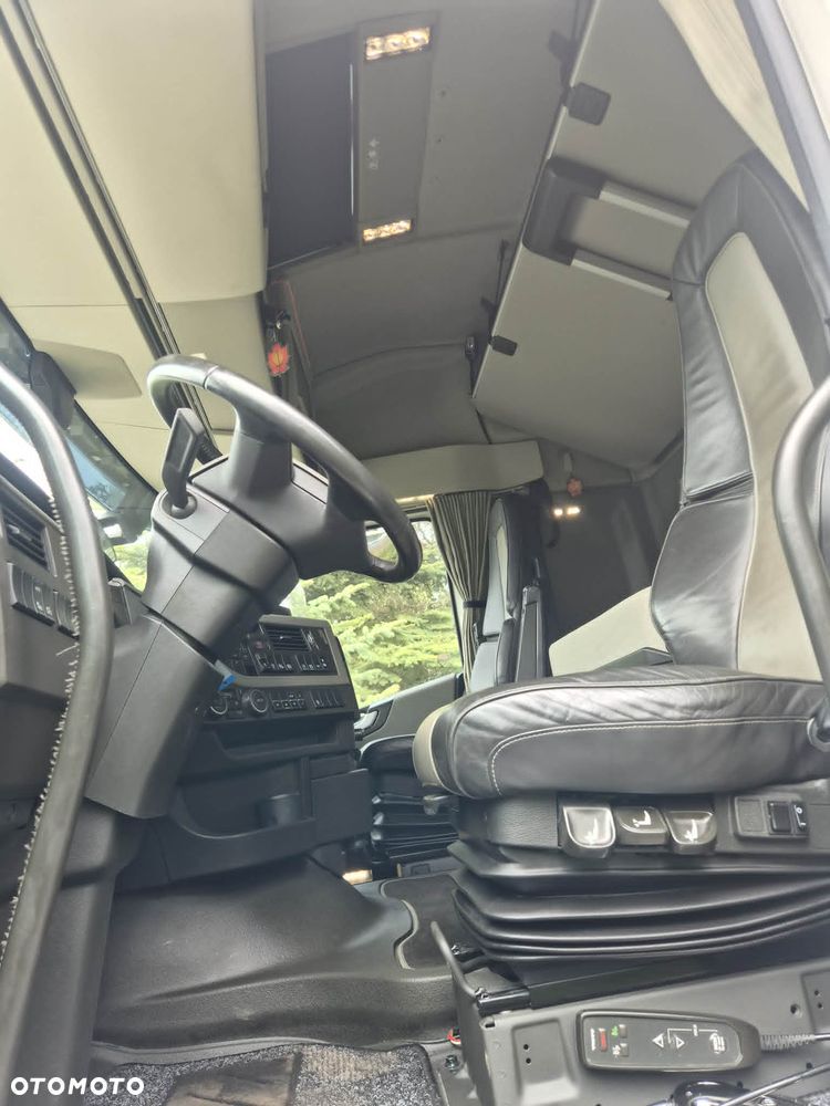 Volvo FH 460 - 12