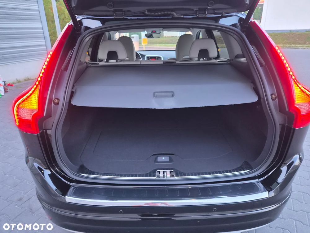 Volvo XC 60 D3 Drive-E Ocean Race - 20