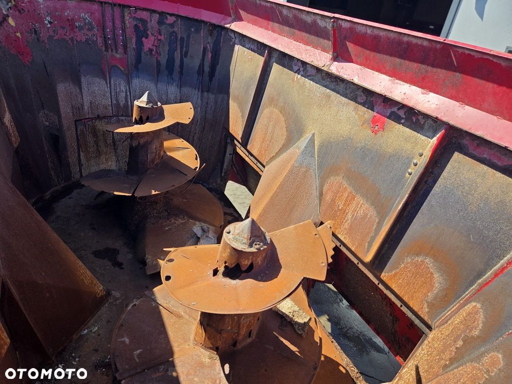 Stoll FEEDER VM 18 Waga 18m3 - 5
