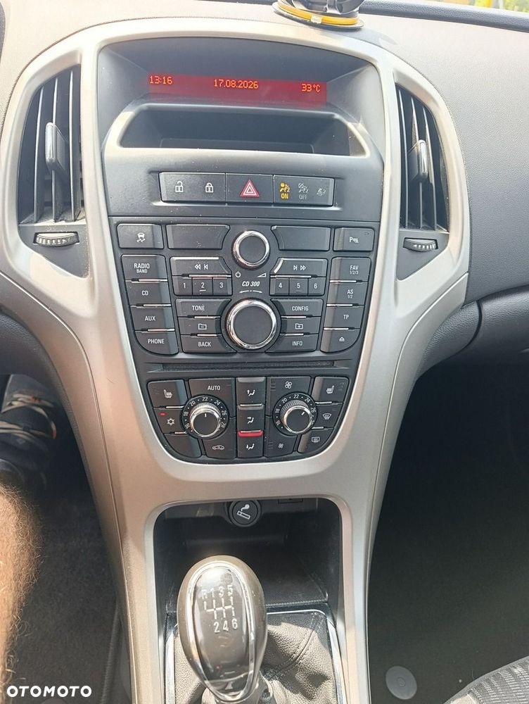 Opel Astra - 17