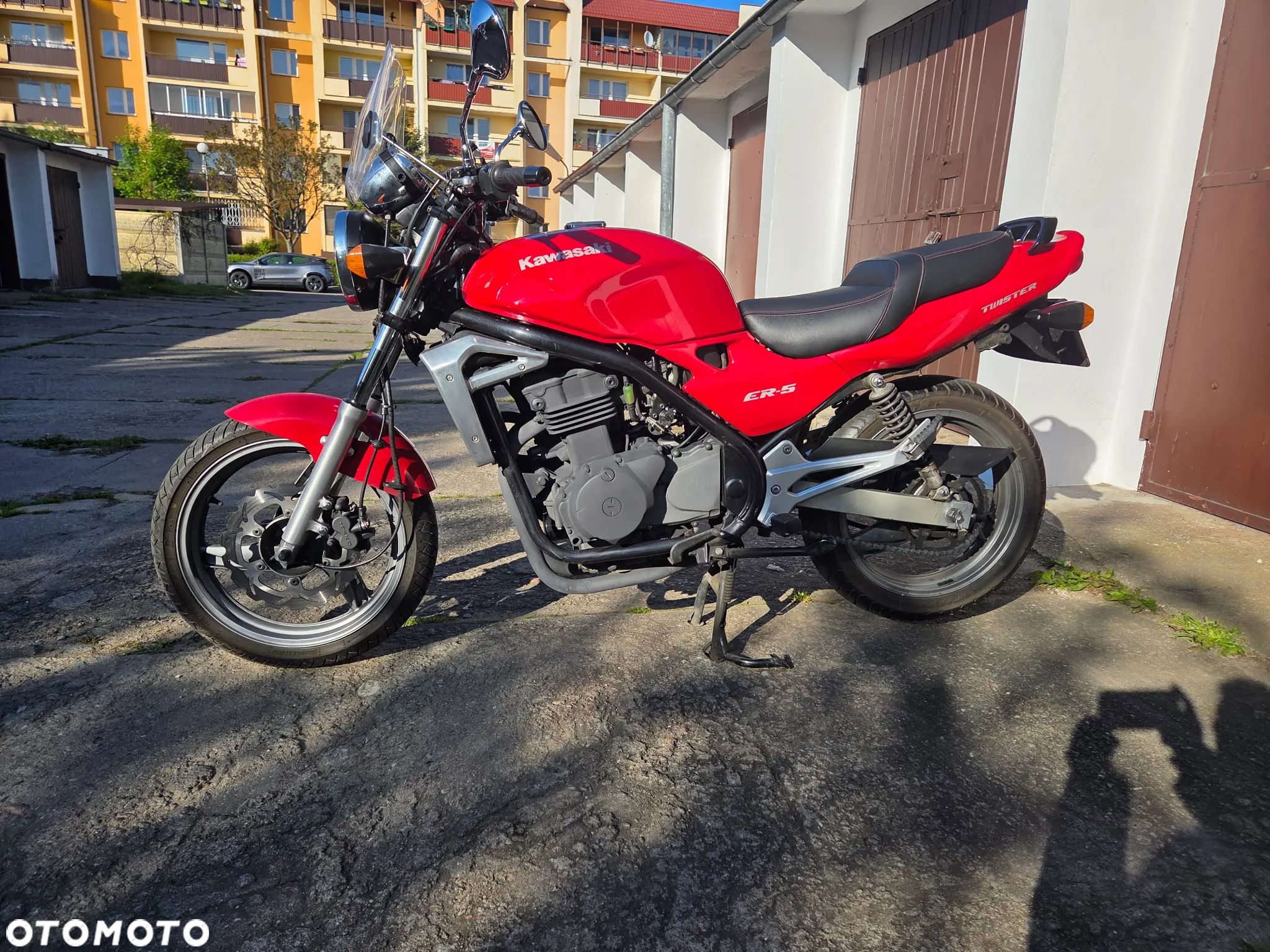 Kawasaki ER - 1