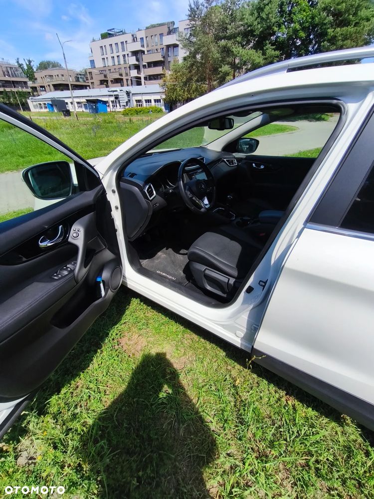 Nissan Qashqai 1.3 DIG-T N-Connecta - 3