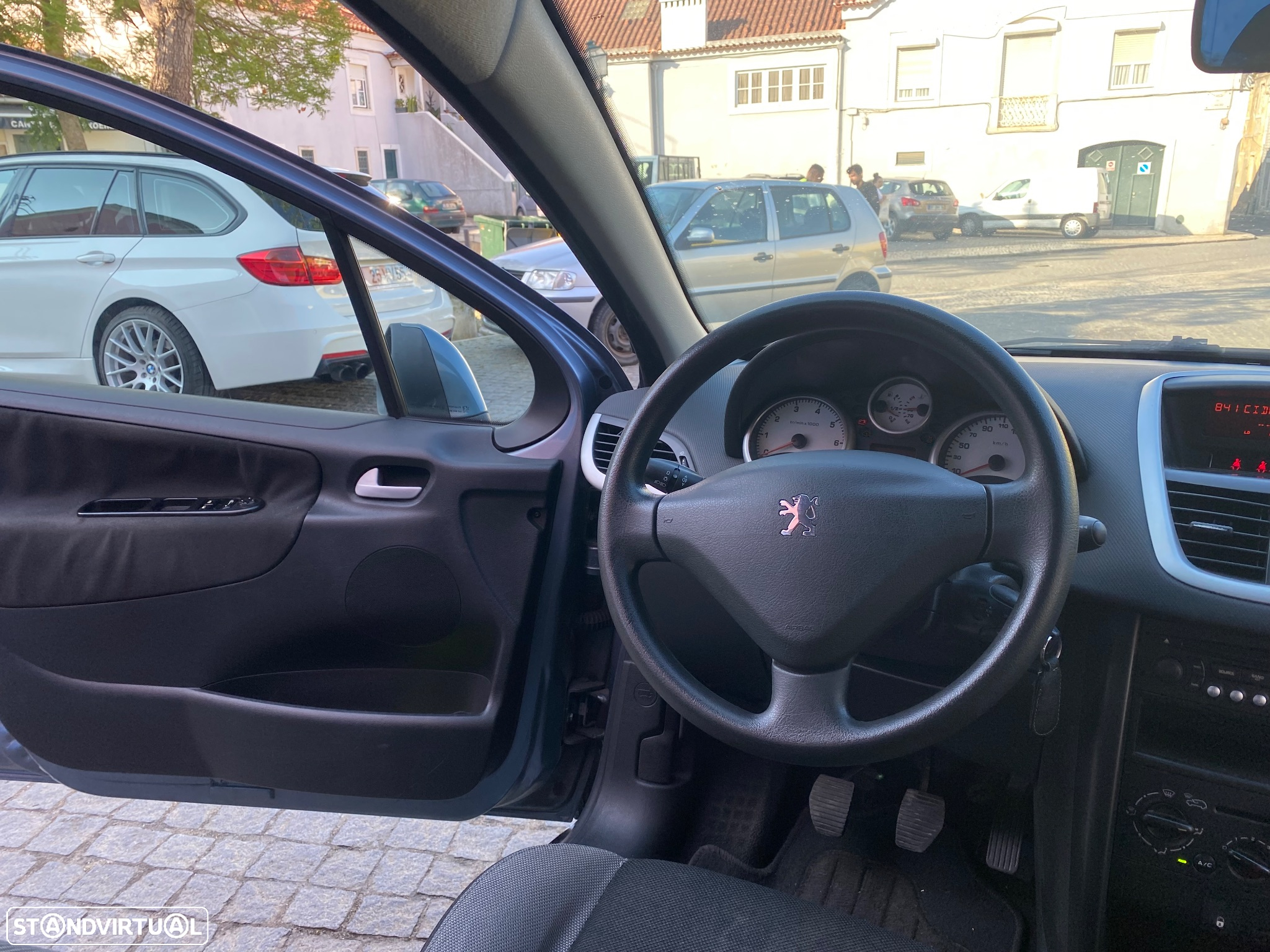 Peugeot 207 1.4 16V Open - 33