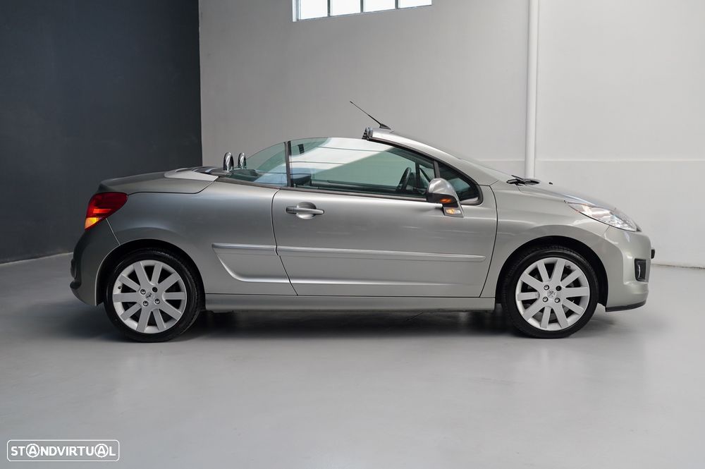 Peugeot 207 CC 1.6 HDi Sport FAP - 11