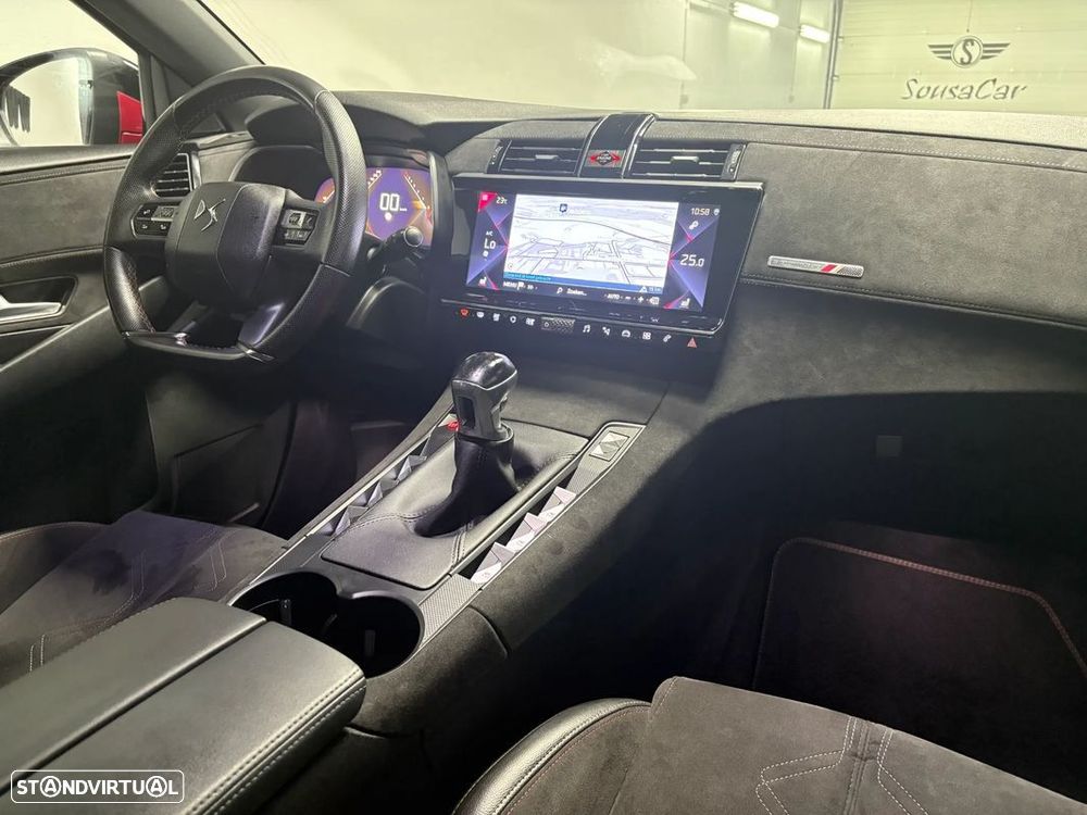 DS DS7 Crossback - 10