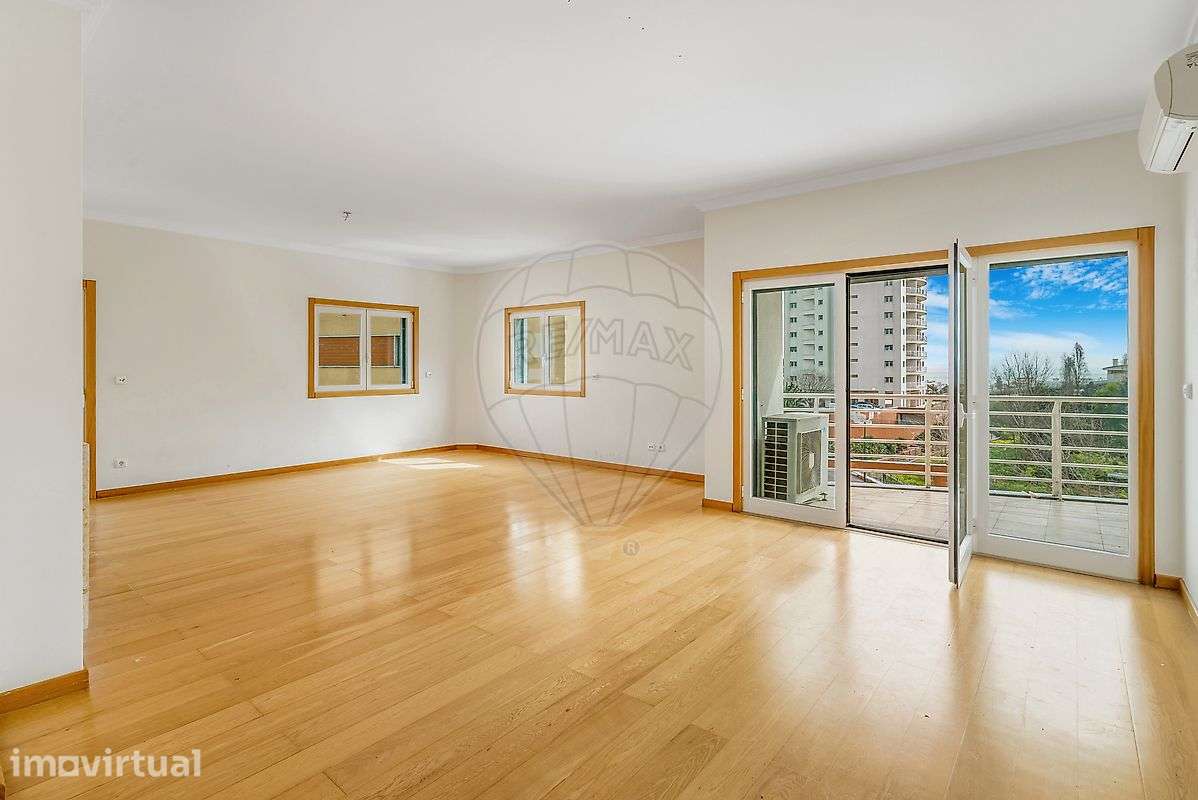 Apartamento T3 para arrendamento - Grande imagem: 3/28