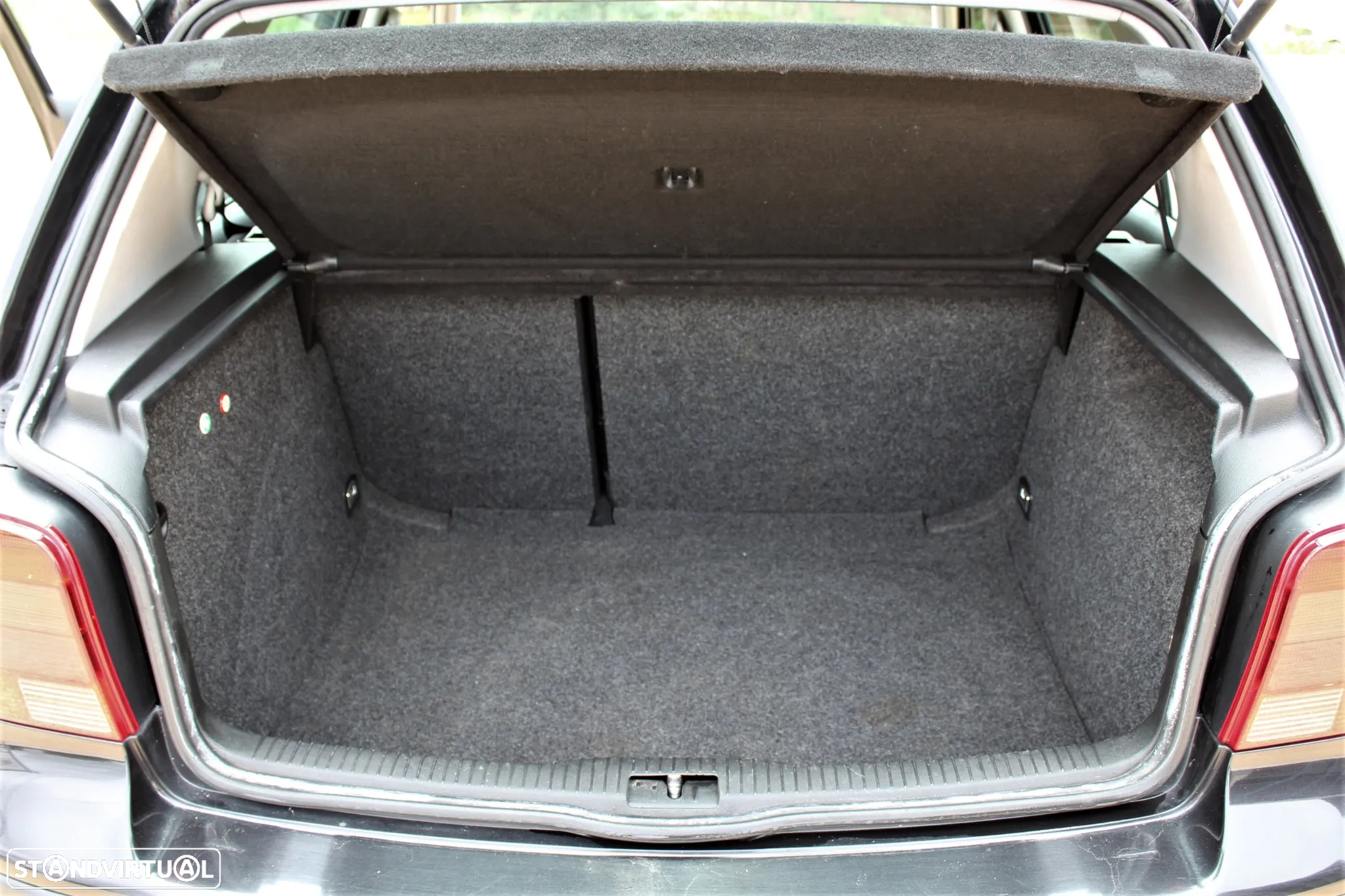 VW Golf 1.4i Confortline AC - 22