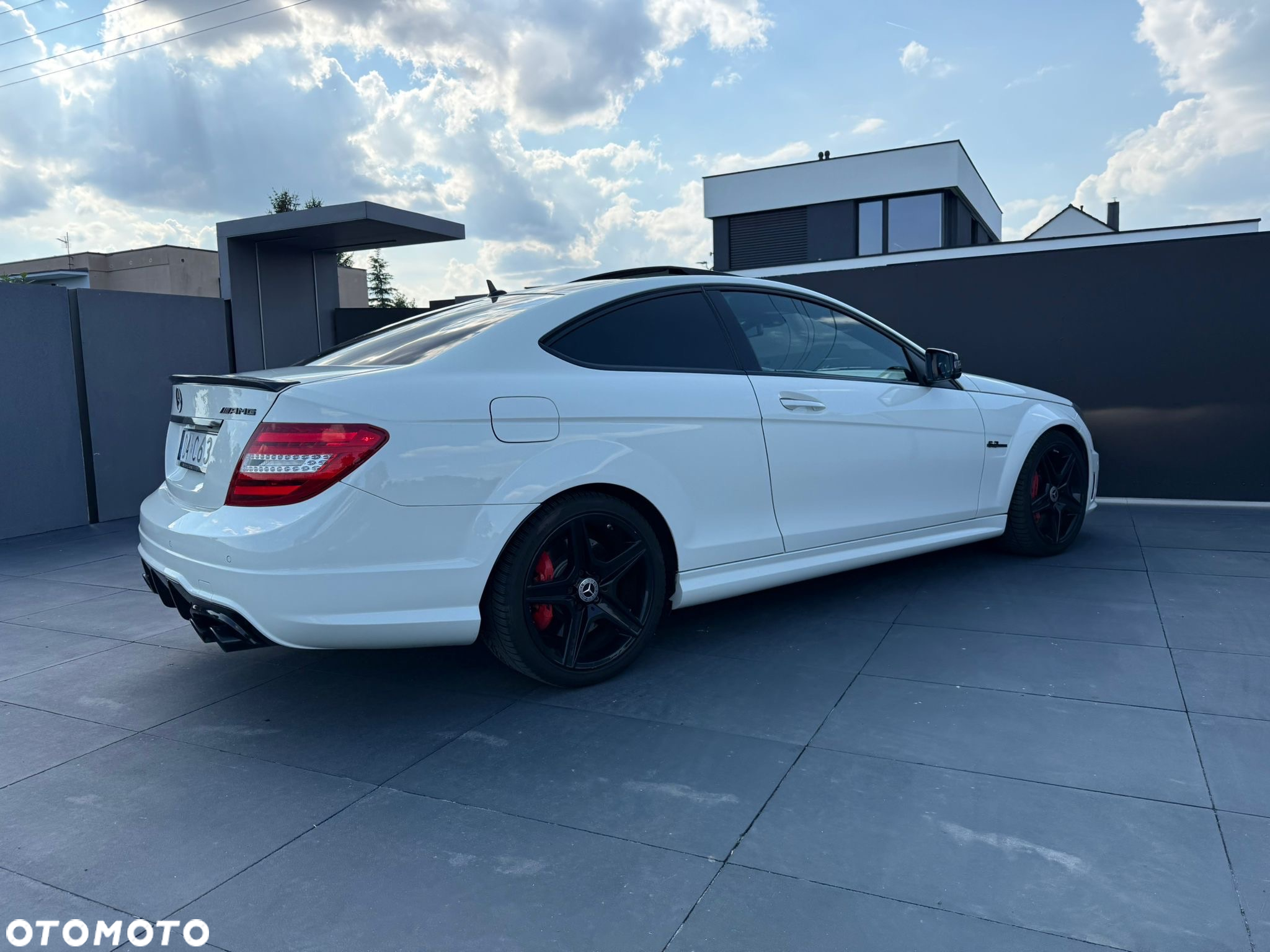 Mercedes-Benz Klasa C 63 AMG Coupe AMG SPEEDSHIFT MCT AMG Performance Package - 18