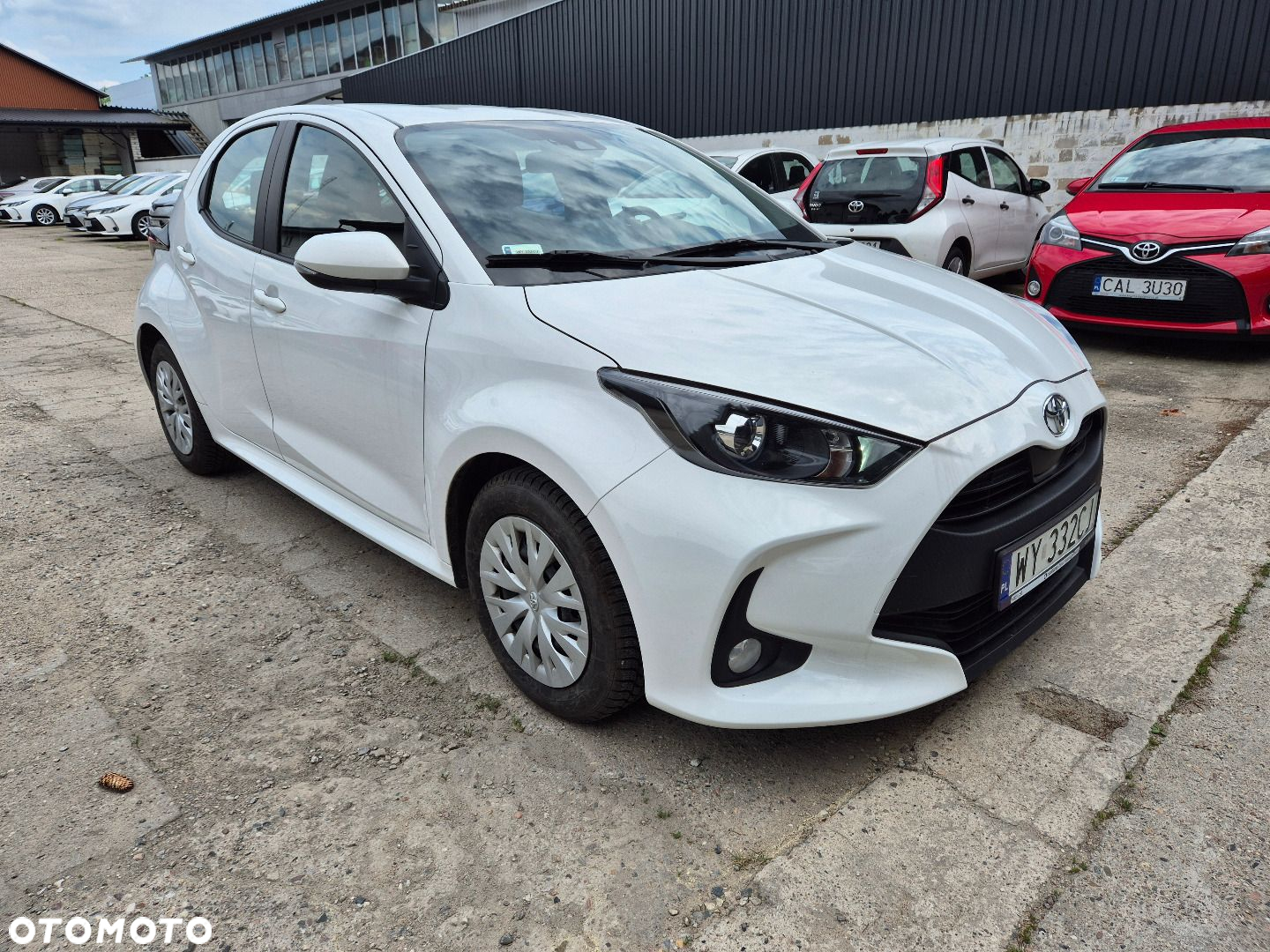 Toyota Yaris - 4