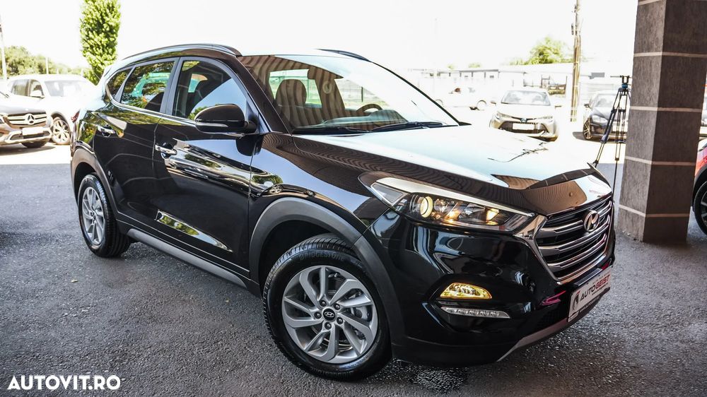 Hyundai Tucson 2.0 CRDI 4WD Intro Edition - 27