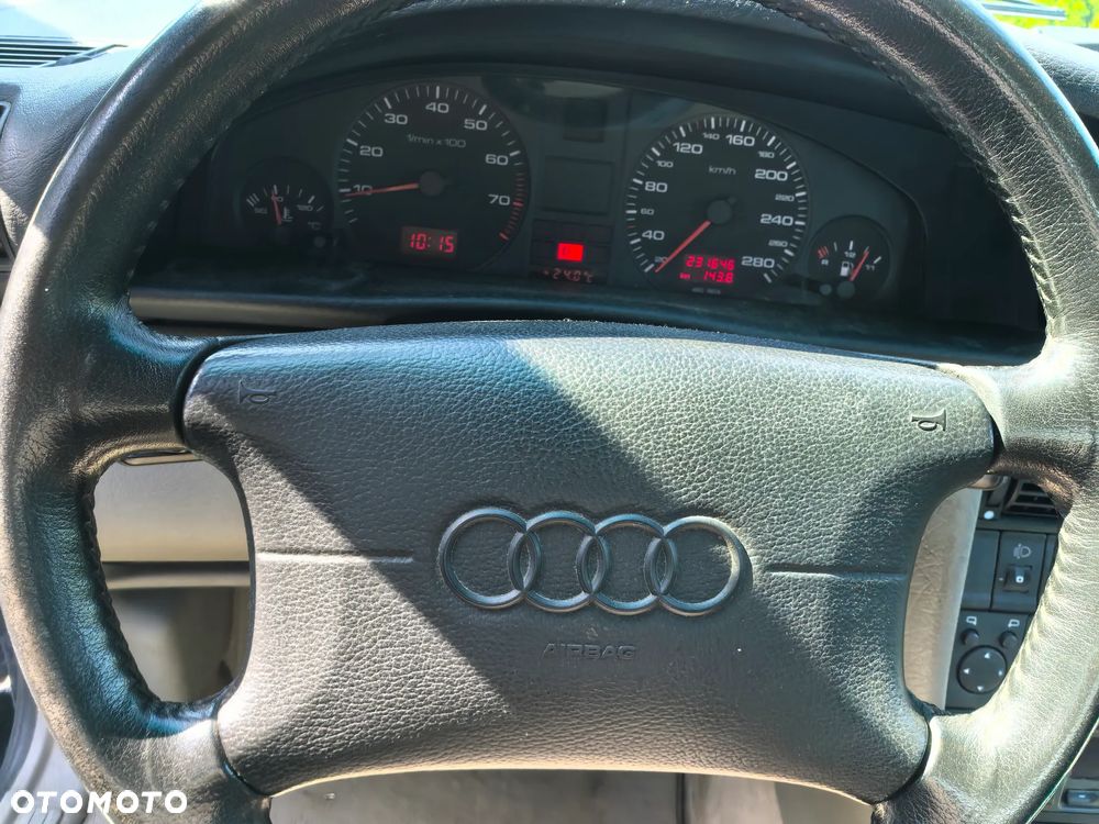 Audi A6 Limousine 2.6 E - 8