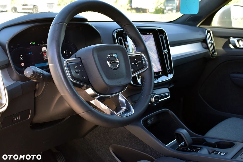 Volvo XC 40 B3 Core - 4
