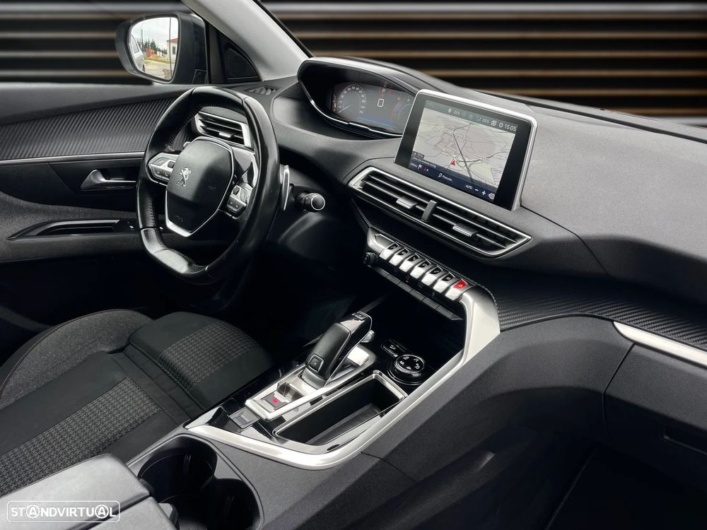 Peugeot 5008 BlueHDI 130 EAT8 Crossway - 16