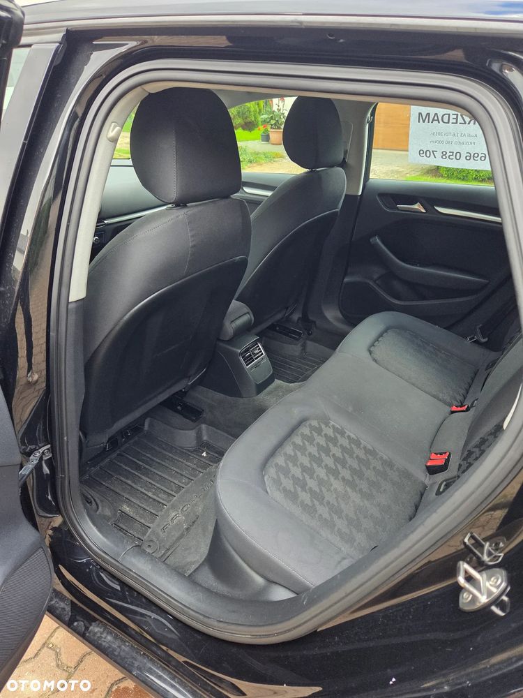 Audi A3 Sportback - 8