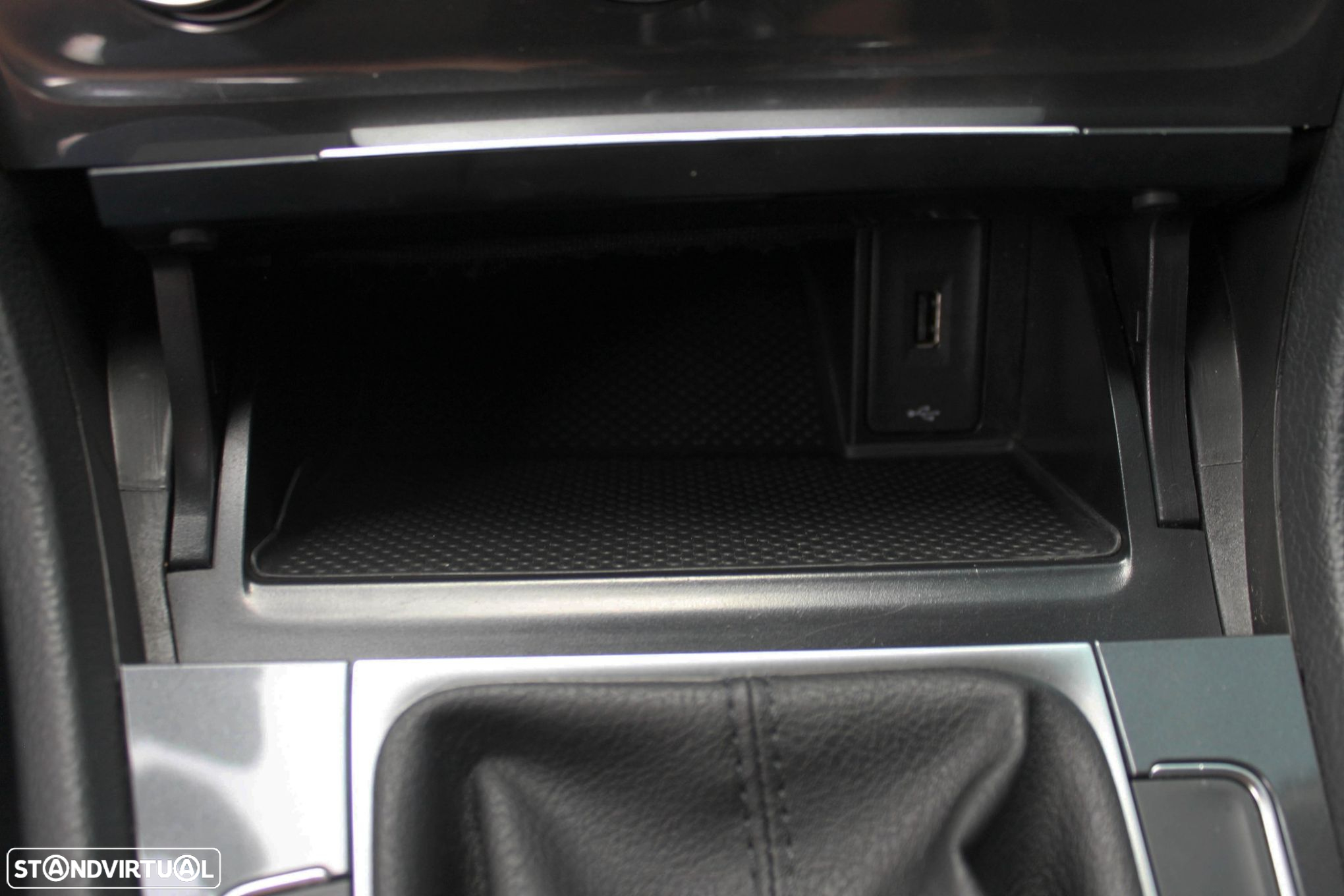 VW Golf - 16