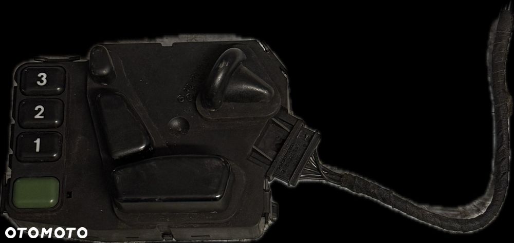 Mercedes W210 E320 Panel Przełącznik przycisk sterowania fotelem Przednim Lewym 2108208910 - 1