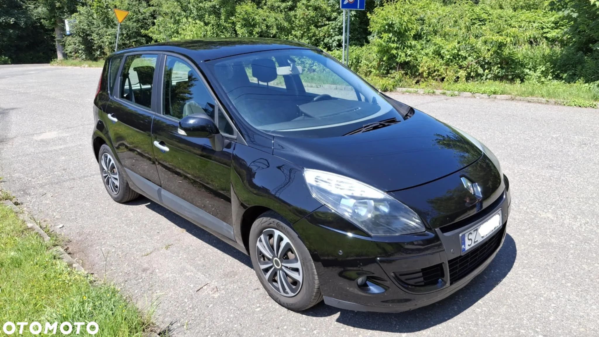 Renault Scenic 1.6 16V 110 TomTom Edition - 1