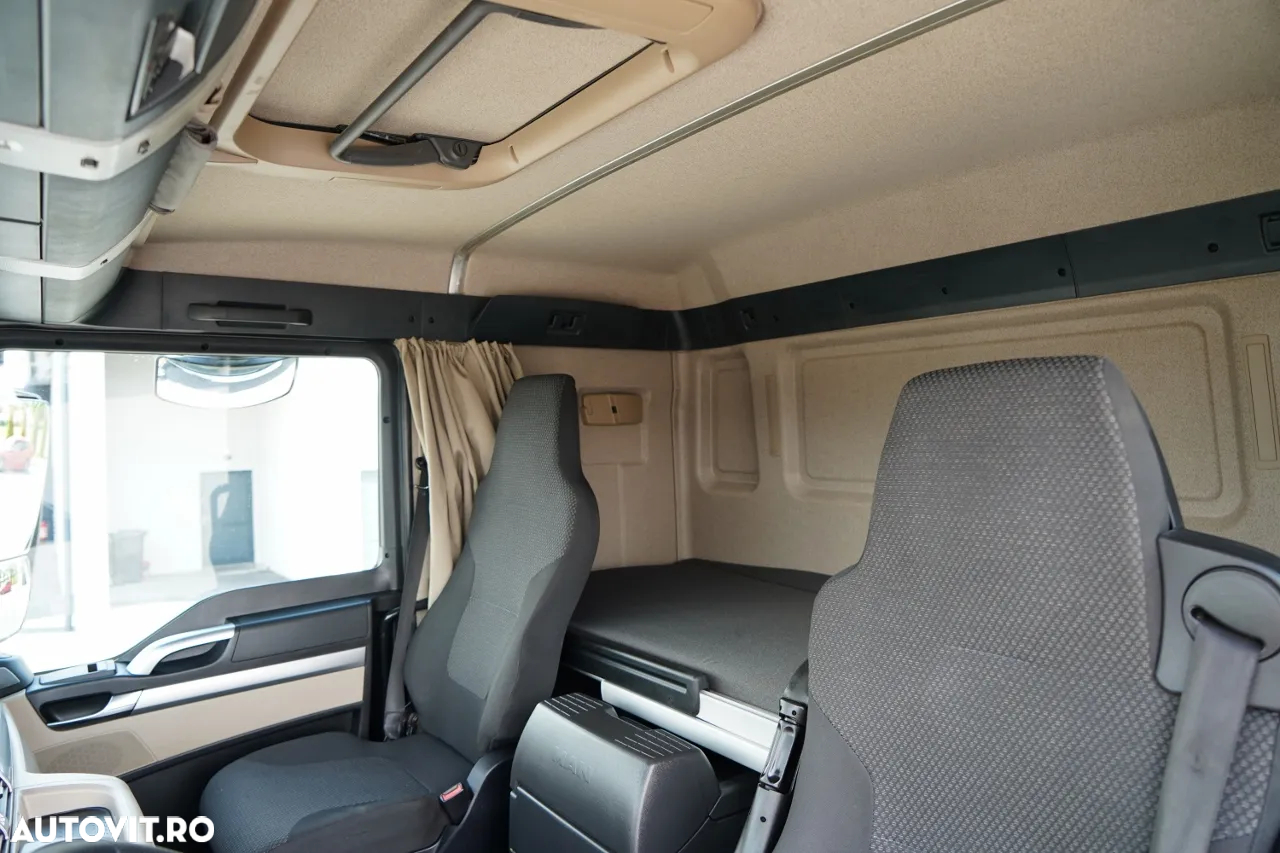 MAN TGS 41.460 / 8x8 / BASCULĂ / 2 PĂRȚI / BORDMATIC / HYDROBTA / MEILLER KIPER / ANVELOPE 100% / EURO 6 / 2017 / IMPORTAT - 28