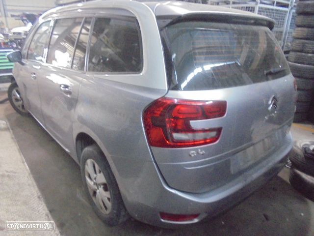 Carro MOT:  CITROEN C4 GRAND PICASSO 2020 1.6 BLUEHDI 120CV 5P CINZA DIESEL - 9