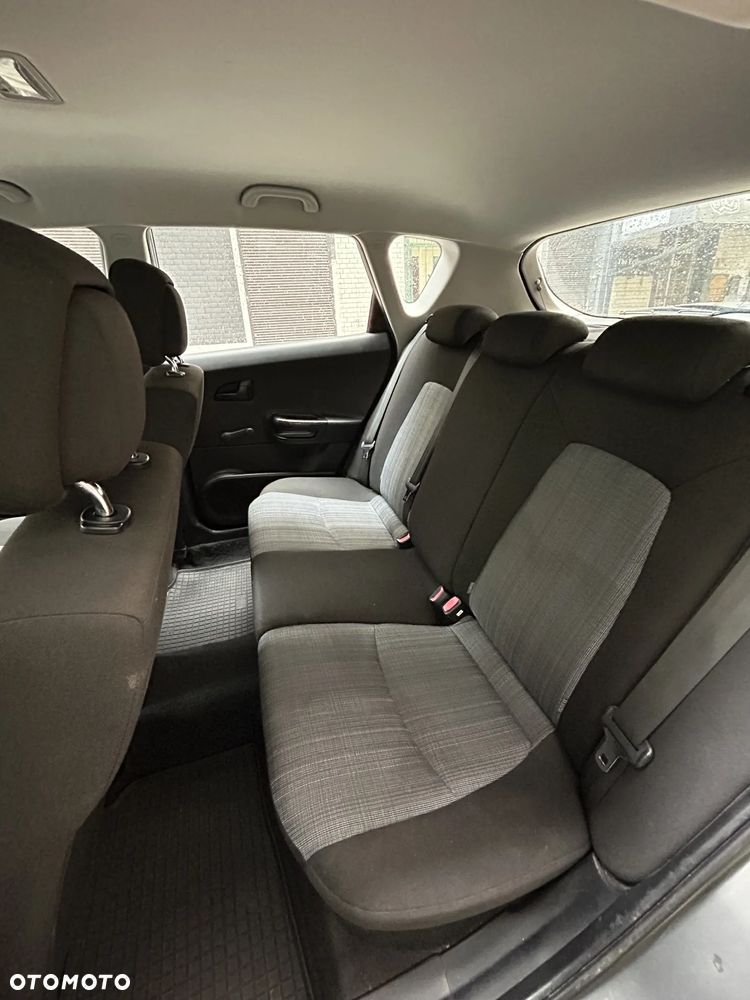 Kia Ceed 1.4 Comfort + - 26
