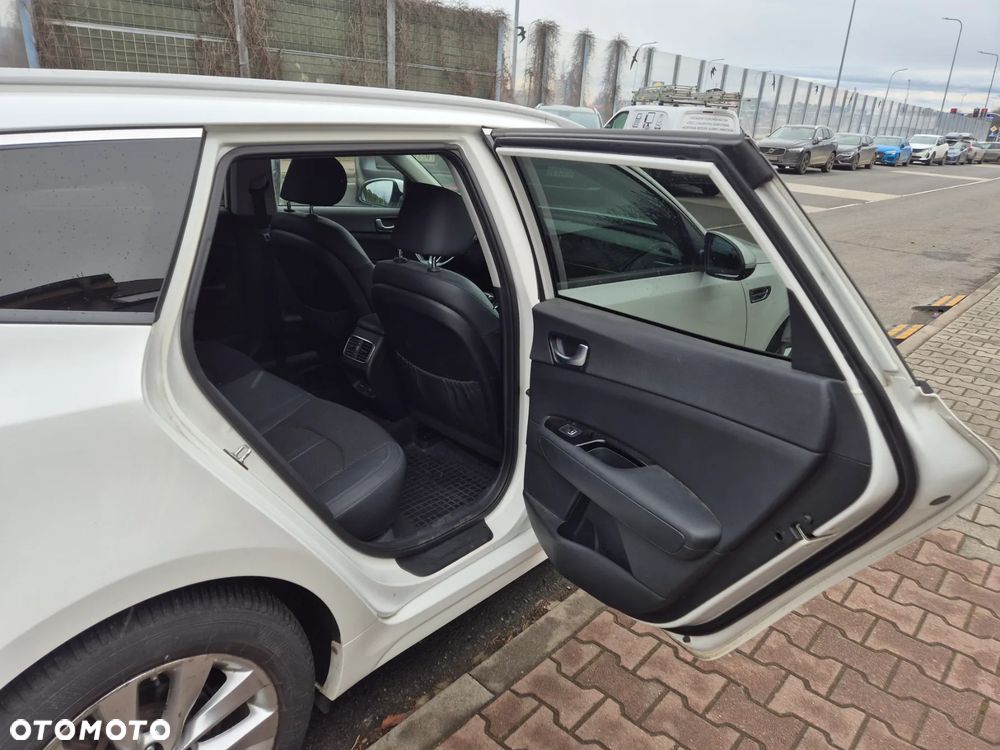 Kia Optima 1.7 CRDI L DCT - 15