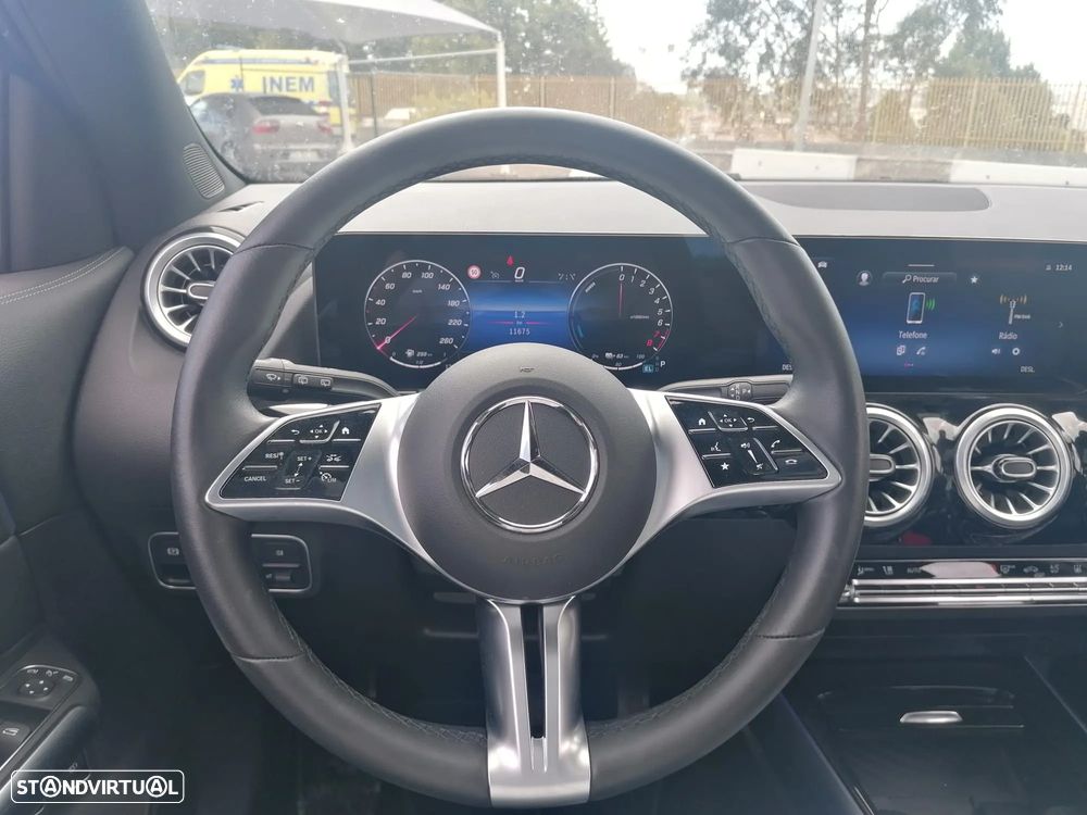 Mercedes-Benz GLA 250 e Progressive - 29