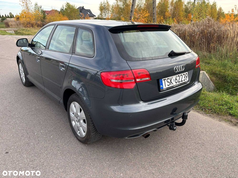 Audi A3 Sportback - 3