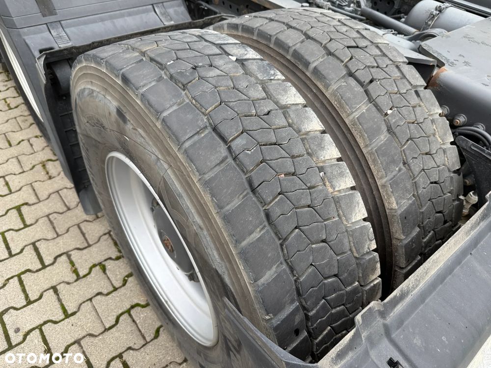 Mercedes-Benz Actros - 31