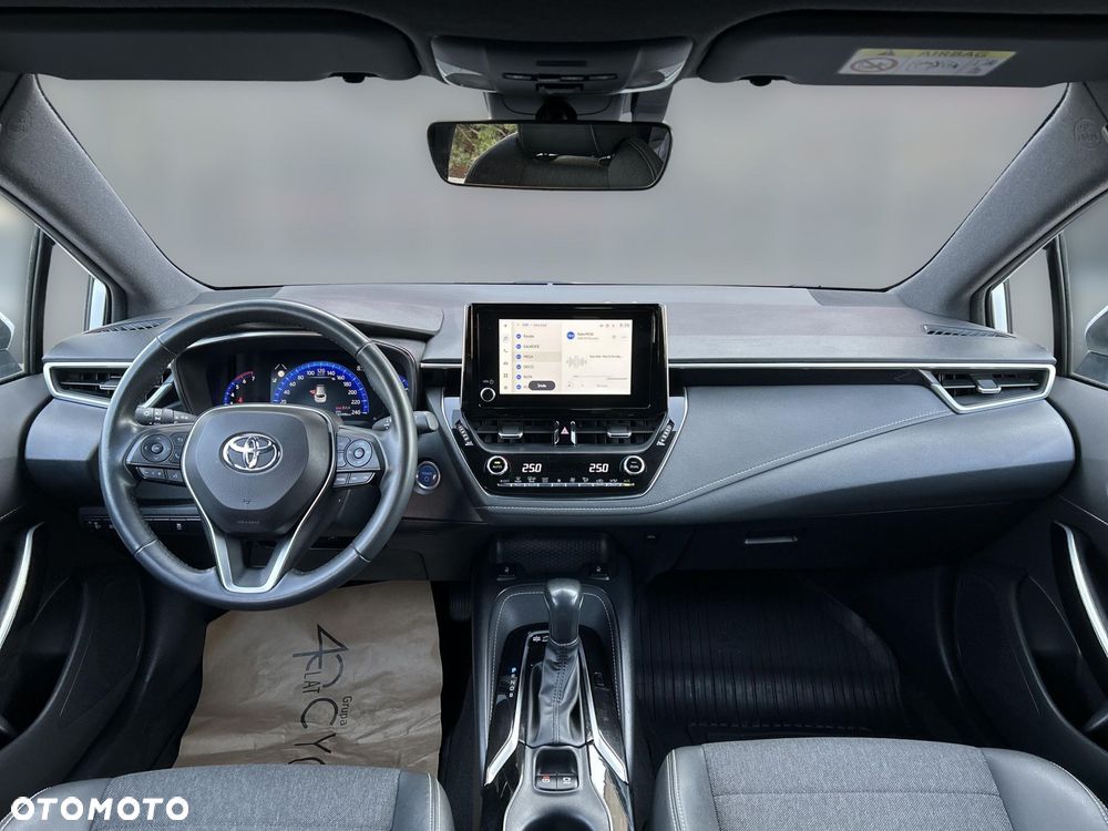 Toyota Corolla 1.8 Hybrid Comfort - 9