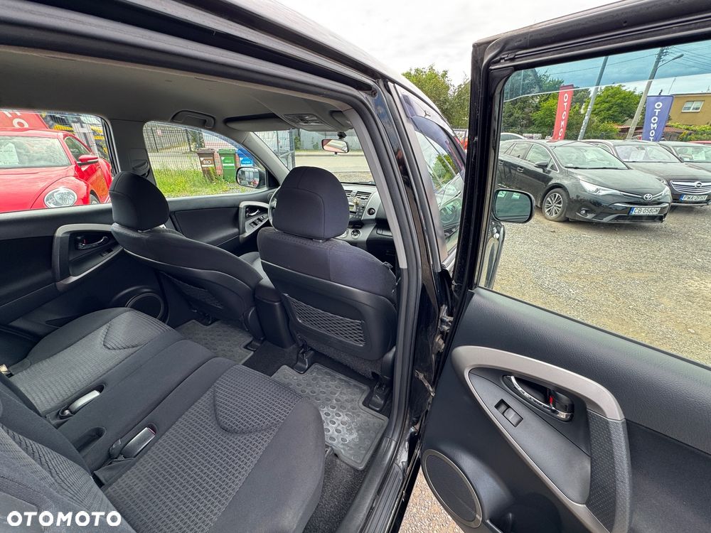 Toyota RAV4 2.2 D-CAT 4x4 Executive - 28