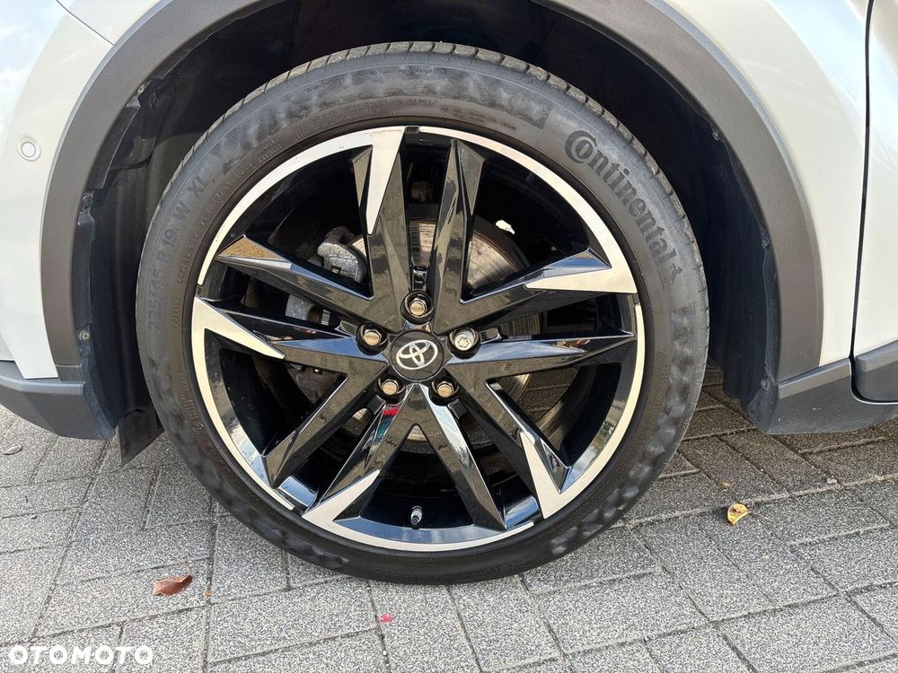 Toyota C-HR 2023