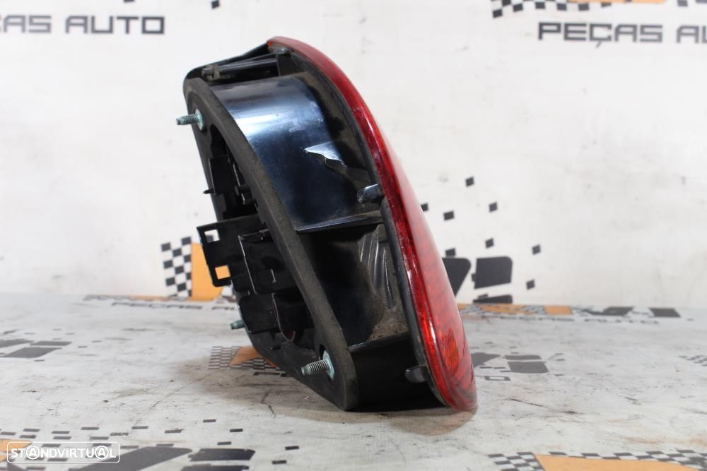 Farolim Esquerdo Seat Leon (1M1)  1M6945111 / 1M6945095a / Chassi Cond - 7