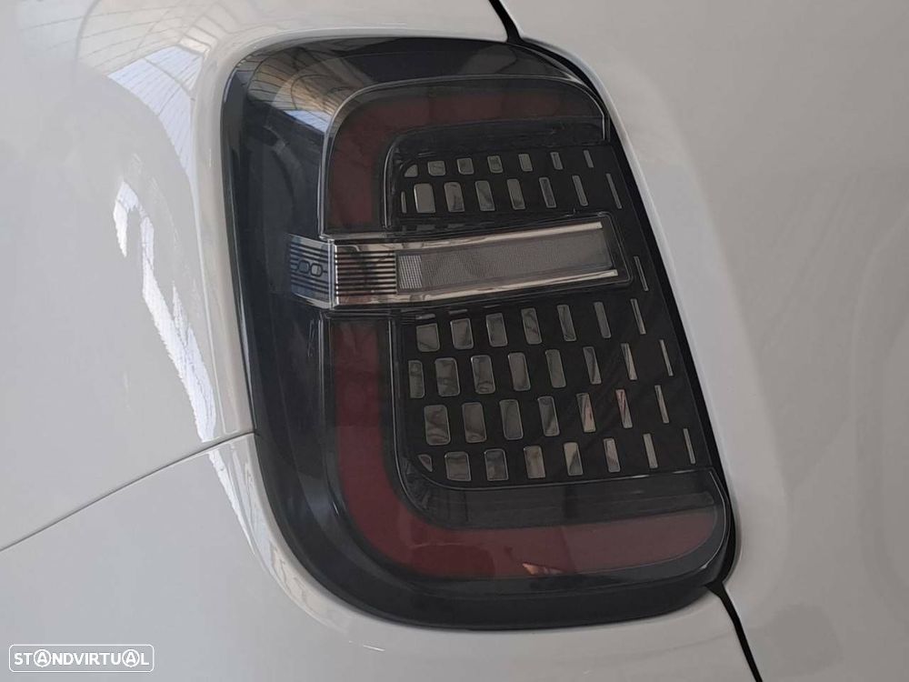 Fiat 600 ver-1-2-hybrid-la-prima - 26