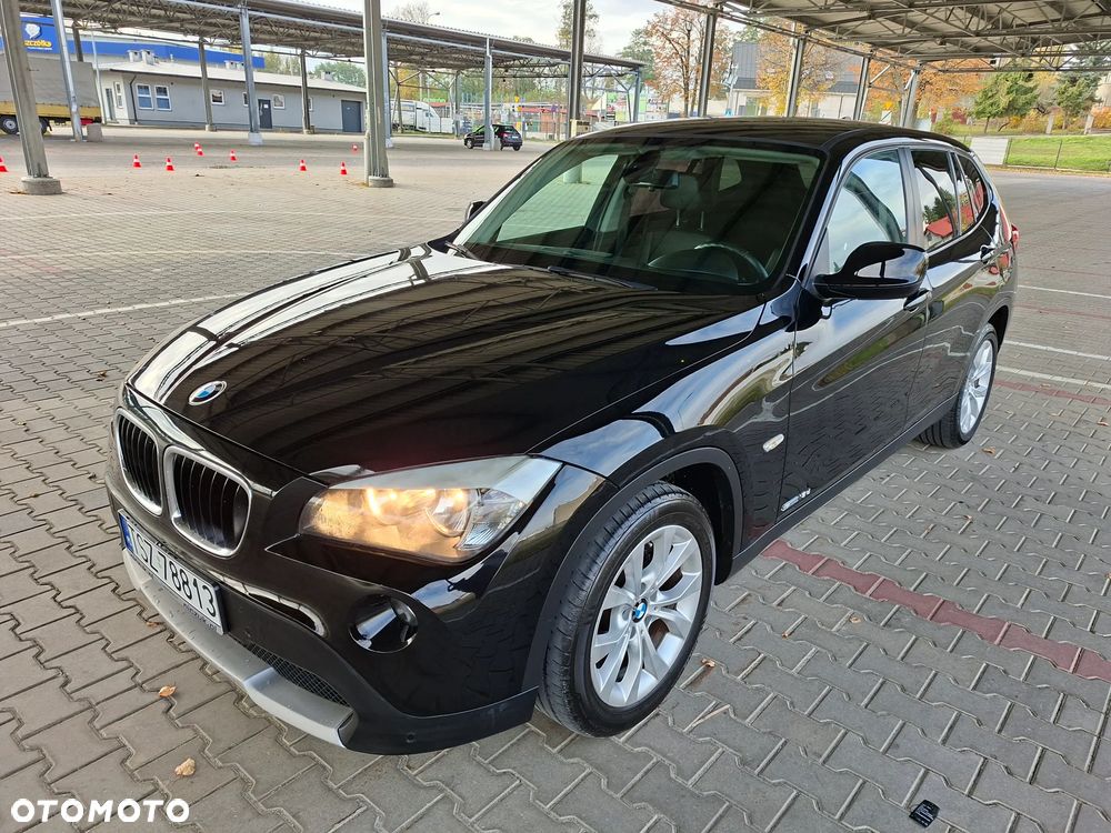 BMW X1 sDrive18d Sport Line - 1