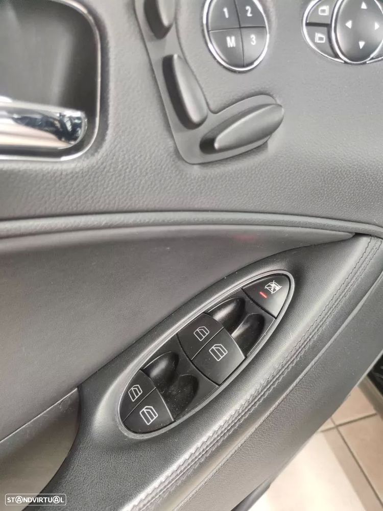 Mercedes-Benz CLS 55 AMG Standard - 25