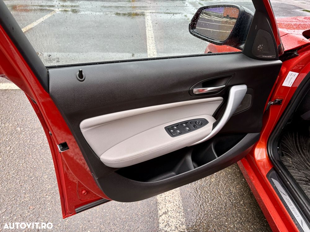 BMW Seria 1 120d Sport-Aut. Sport Line - 21