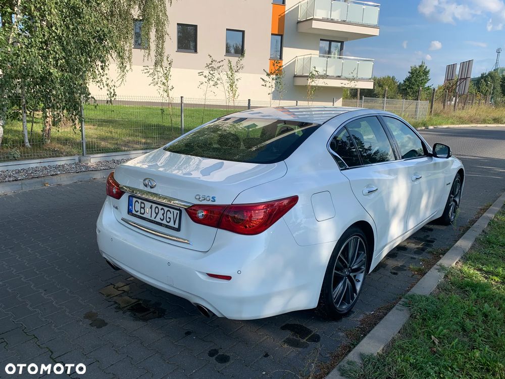 Infiniti Q50 - 8
