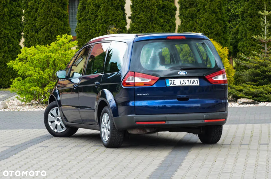 Ford Galaxy 2.0 Business Edition - 16