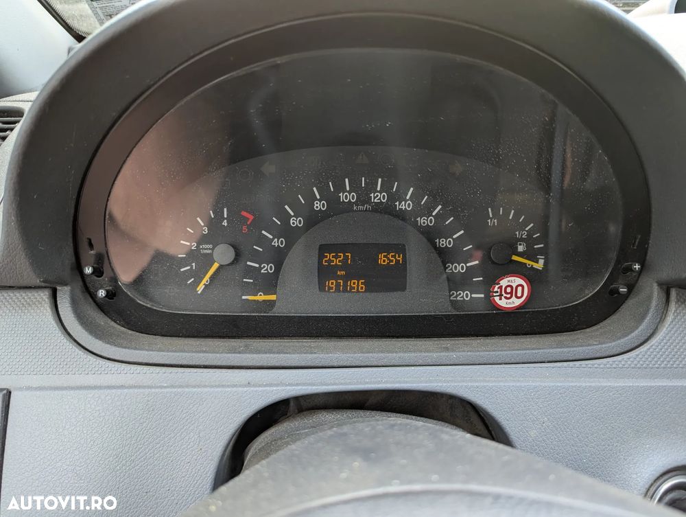 Mercedes-Benz Vito - 2