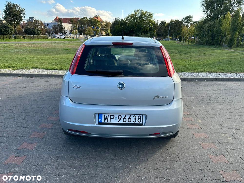 Fiat Grande Punto - 4