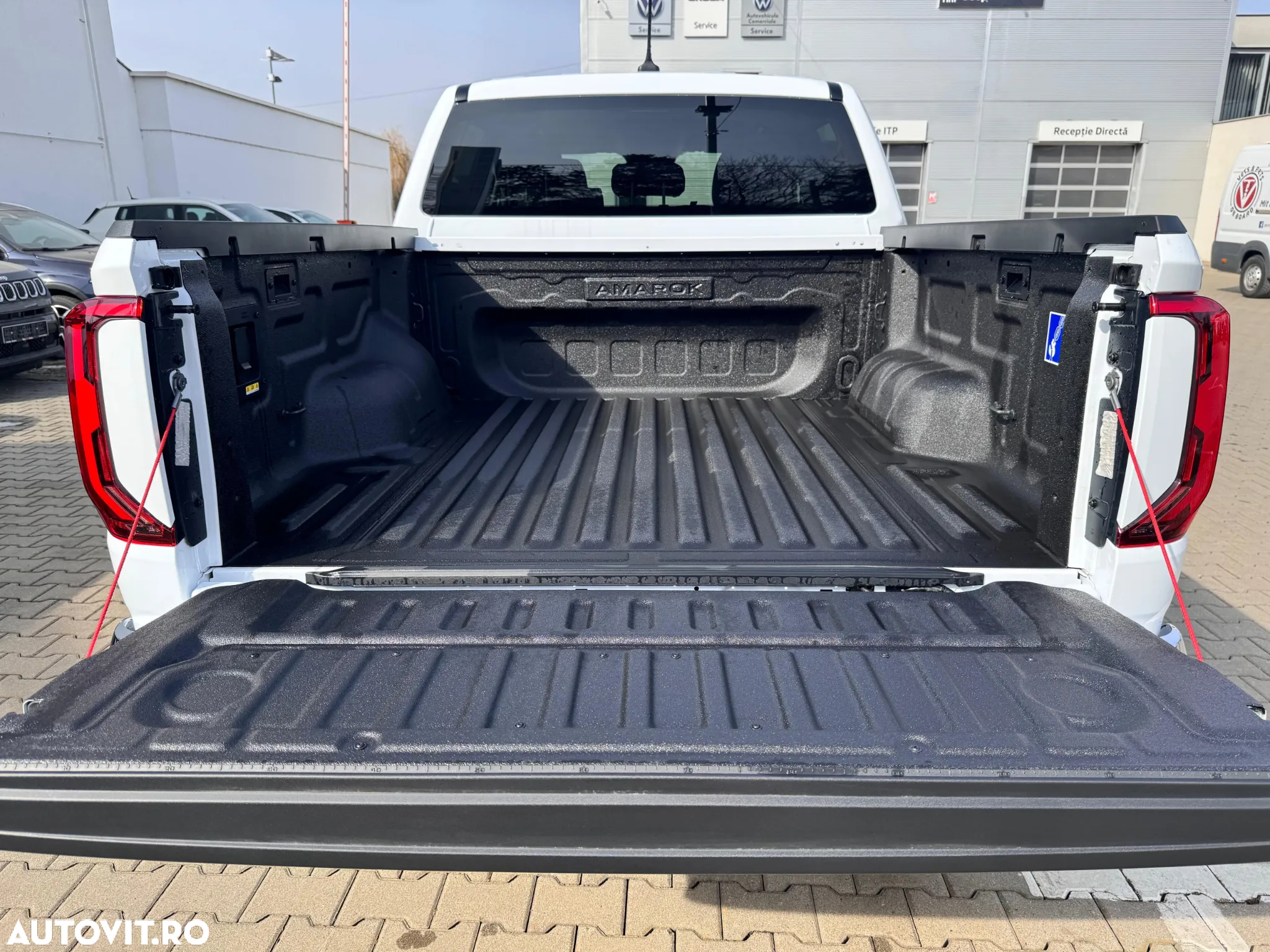 Volkswagen Amarok 3.0 TDI 241 CP 4M 10AT Style - 19