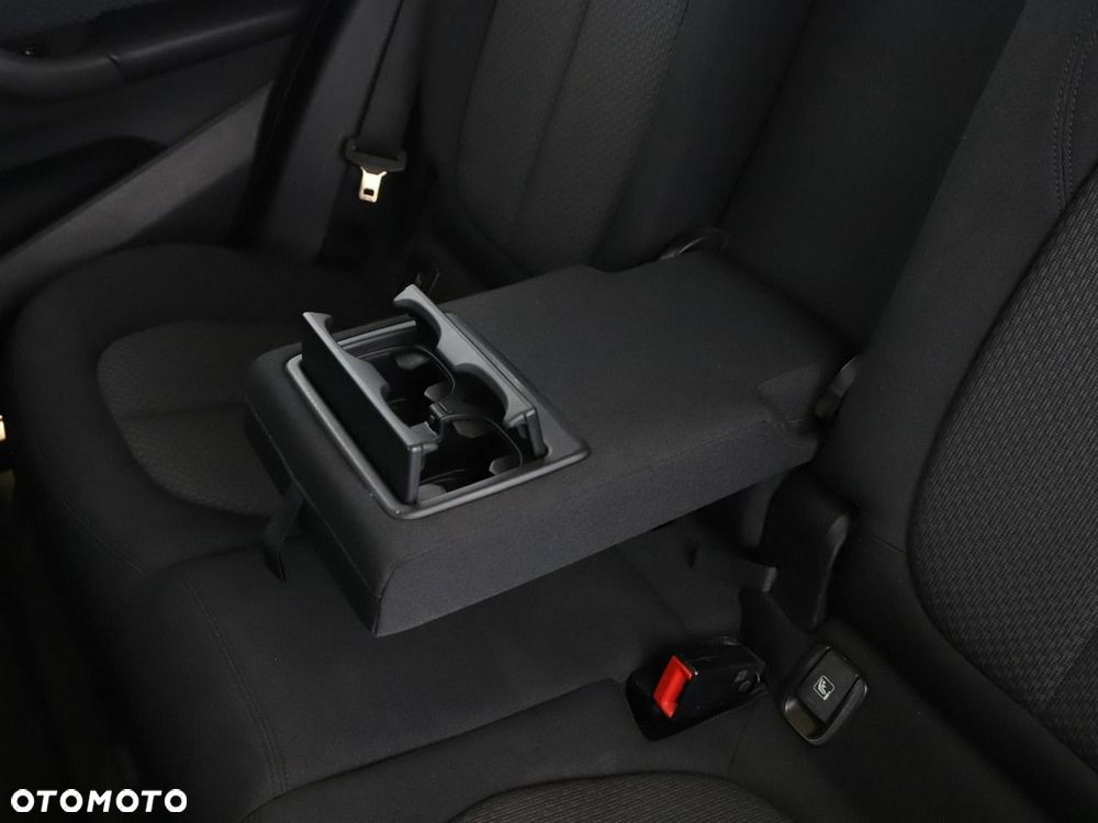 BMW X1 xDrive18d Advantage - 36